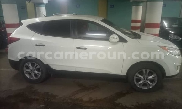 Acheter Occasion Voiture Hyundai Tucson Blanc à Yaoundé, Central Cameroon Acheter Occasion Voiture Hyundai Tucson Blanc à Yaoundé, Central Cameroon