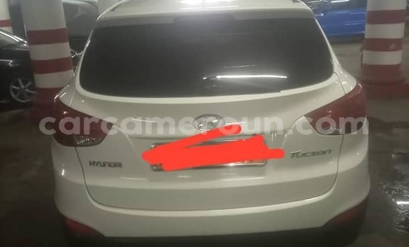 Acheter Occasion Voiture Hyundai Tucson Blanc à Yaoundé, Central Cameroon Acheter Occasion Voiture Hyundai Tucson Blanc à Yaoundé, Central Cameroon