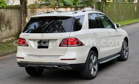 Buy Used Mercedes-Benz GLC 250D White Car in Douala in Littoral Cameroon Buy Used Mercedes-Benz GLC 250D White Car in Douala in Littoral Cameroon