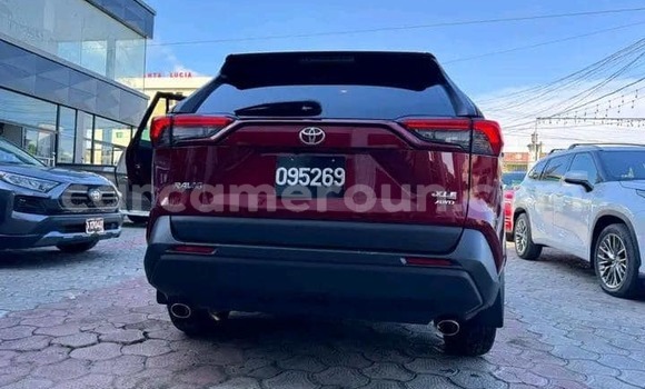 Acheter Occasion Voiture Toyota RAV4 Rouge à Douala, Littoral Cameroon Acheter Occasion Voiture Toyota RAV4 Rouge à Douala, Littoral Cameroon