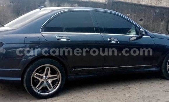 Acheter Occasion Voiture Mercedes‒Benz C-klasse Noir à Douala, Littoral Cameroon Acheter Occasion Voiture Mercedes‒Benz C-klasse Noir à Douala, Littoral Cameroon