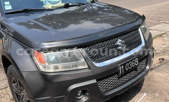 Sayi Na hannu Suzuki Grand Vitara Sauran Mota in Douala a Ƙasar Kamaru