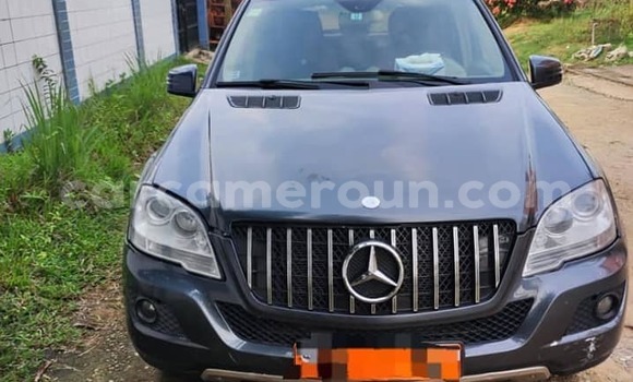 Buy Used Mercedes‒Benz ML–Class Black Car in Douala in Littoral Cameroon Buy Used Mercedes‒Benz ML–Class Black Car in Douala in Littoral Cameroon