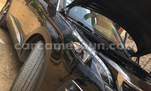 Sayi Sabo Peugeot 3008 M Mota in Douala a Ƙasar Kamaru Sayi Sabo Peugeot 3008 M Mota in Douala a Ƙasar Kamaru