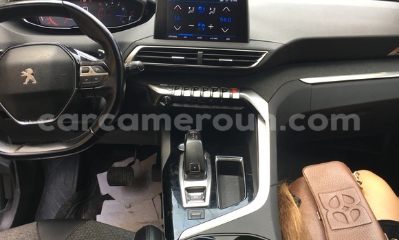 Sayi Sabo Peugeot 3008 M Mota in Douala a Ƙasar Kamaru Sayi Sabo Peugeot 3008 M Mota in Douala a Ƙasar Kamaru