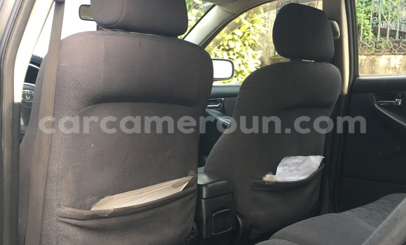 Acheter Occasion Voiture Toyota Corolla Gris à Douala, Littoral Cameroon Acheter Occasion Voiture Toyota Corolla Gris à Douala, Littoral Cameroon