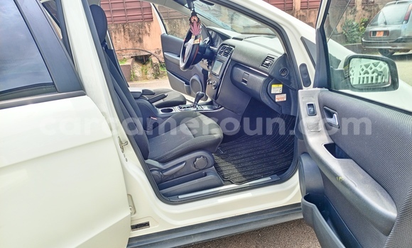 Buy Used Mercedes-Benz C180 coupe White Car in Yaounde in Central Cameroon Buy Used Mercedes-Benz C180 coupe White Car in Yaounde in Central Cameroon