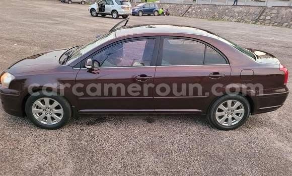 Sayi Na hannu Toyota Avensis Black Mota in Yaounde a Babban Kamaru Sayi Na hannu Toyota Avensis Black Mota in Yaounde a Babban Kamaru