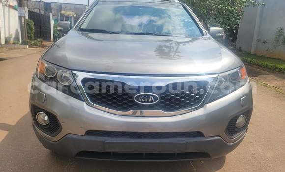 Acheter Occasion Voiture Kia Sorento Gris à Yaoundé, Central Cameroon Acheter Occasion Voiture Kia Sorento Gris à Yaoundé, Central Cameroon