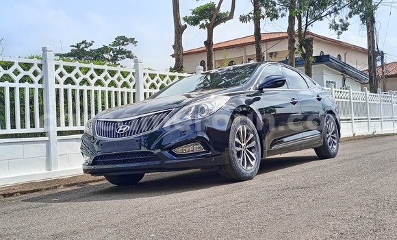 Acheter Occasion Voiture Hyundai Grandeur Noir à Yaoundé, Central Cameroon