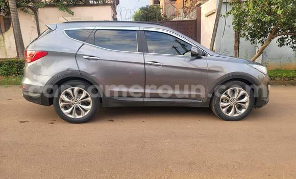 Acheter Occasion Voiture Hyundai Santa Fe Gris à Yaoundé, Central Cameroon Acheter Occasion Voiture Hyundai Santa Fe Gris à Yaoundé, Central Cameroon