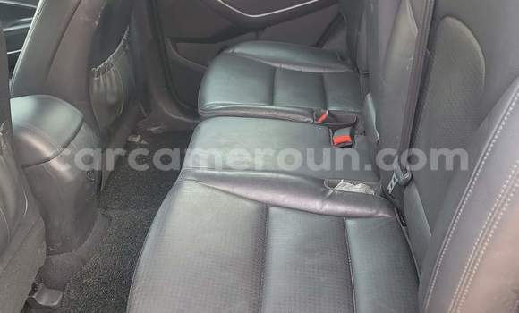 Acheter Occasion Voiture Hyundai Santa Fe Gris à Yaoundé, Central Cameroon Acheter Occasion Voiture Hyundai Santa Fe Gris à Yaoundé, Central Cameroon