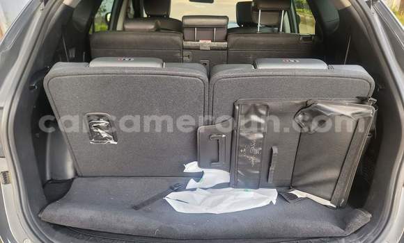 Acheter Occasion Voiture Hyundai Santa Fe Gris à Yaoundé, Central Cameroon Acheter Occasion Voiture Hyundai Santa Fe Gris à Yaoundé, Central Cameroon