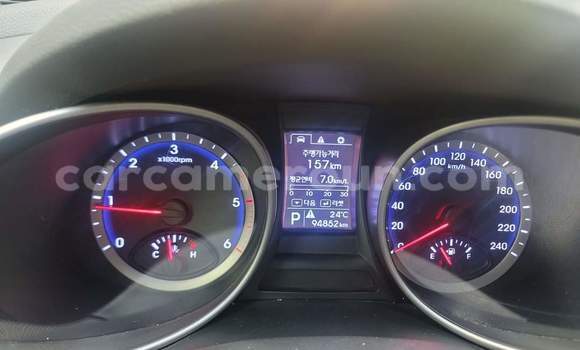 Acheter Occasion Voiture Hyundai Santa Fe Gris à Yaoundé, Central Cameroon Acheter Occasion Voiture Hyundai Santa Fe Gris à Yaoundé, Central Cameroon