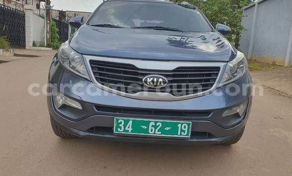 Sayi Na hannu Kia Sportage Blue Mota in Yaounde a Babban Kamaru Sayi Na hannu Kia Sportage Blue Mota in Yaounde a Babban Kamaru