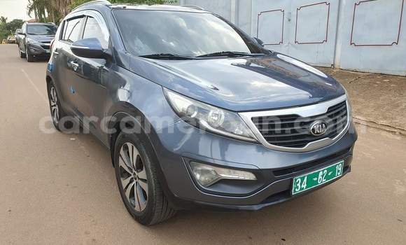 Sayi Na hannu Kia Sportage Blue Mota in Yaounde a Babban Kamaru Sayi Na hannu Kia Sportage Blue Mota in Yaounde a Babban Kamaru