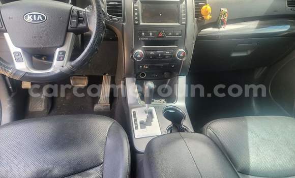 Buy Used Kia Sorento White Car in Yaounde in Central Cameroon Buy Used Kia Sorento White Car in Yaounde in Central Cameroon
