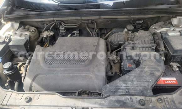 Buy Used Kia Sorento White Car in Yaounde in Central Cameroon Buy Used Kia Sorento White Car in Yaounde in Central Cameroon