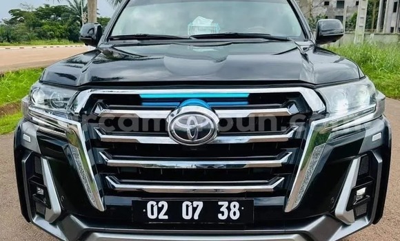 Buy Used Toyota Tacoma Red Car in Yaounde in Central Cameroon Buy Used Toyota Tacoma Red Car in Yaounde in Central Cameroon