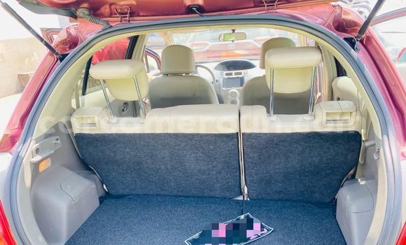 Sayi Imported Toyota Vitz Sauran Mota in Douala a Ƙasar Kamaru Sayi Imported Toyota Vitz Sauran Mota in Douala a Ƙasar Kamaru