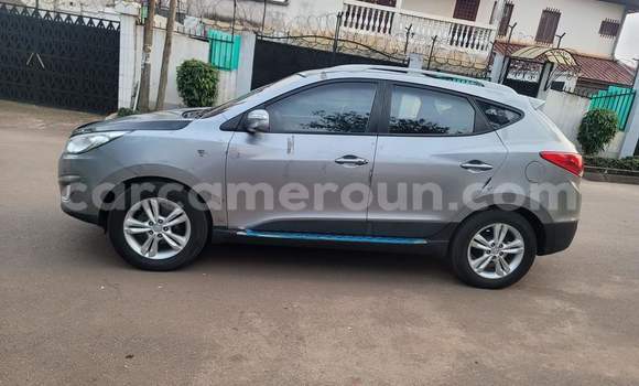 Acheter Occasion Voiture Hyundai Tucson Gris à Yaoundé, Central Cameroon Acheter Occasion Voiture Hyundai Tucson Gris à Yaoundé, Central Cameroon