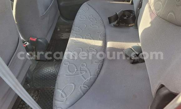 Acheter Occasion Voiture Toyota Yaris Vert à Yaoundé, Central Cameroon Acheter Occasion Voiture Toyota Yaris Vert à Yaoundé, Central Cameroon