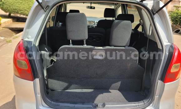 Sayi Na hannu Toyota Spacio Azurfa Mota in Yaounde a Babban Kamaru Sayi Na hannu Toyota Spacio Azurfa Mota in Yaounde a Babban Kamaru