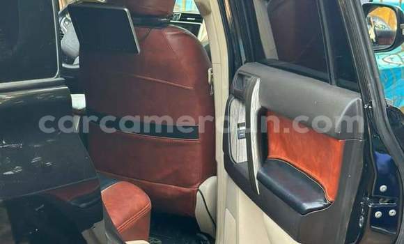 Acheter Occasion Voiture Toyota Land Cruiser Prado Noir à Yaoundé, Central Cameroon Acheter Occasion Voiture Toyota Land Cruiser Prado Noir à Yaoundé, Central Cameroon