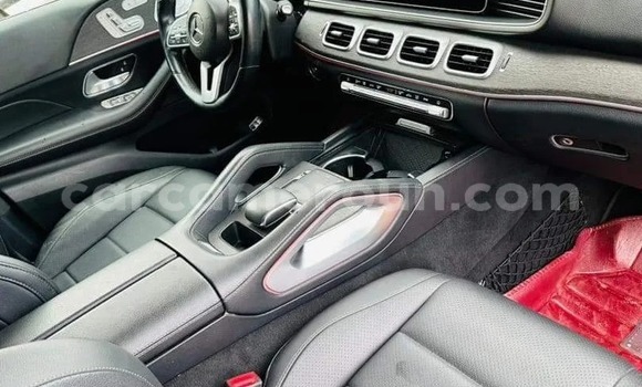 Sayi Na hannu Mercedes‒Benz GLE Black Mota in Yaounde a Babban Kamaru Sayi Na hannu Mercedes‒Benz GLE Black Mota in Yaounde a Babban Kamaru