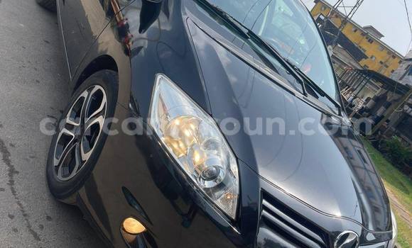 Acheter Import Voiture Toyota Auris Noir à Douala, Littoral Cameroon Acheter Import Voiture Toyota Auris Noir à Douala, Littoral Cameroon
