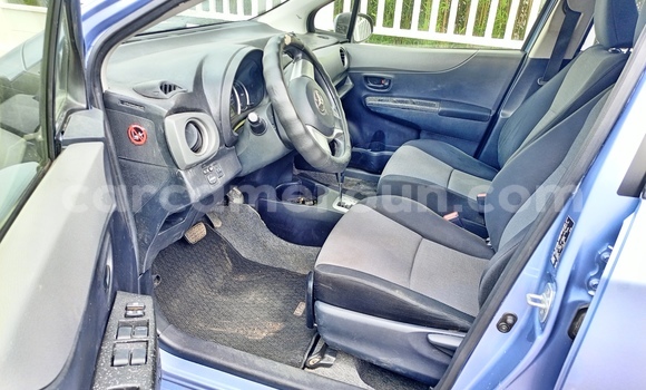 Acheter Occasion Voiture Toyota Yaris Bleu à Yaoundé, Central Cameroon Acheter Occasion Voiture Toyota Yaris Bleu à Yaoundé, Central Cameroon