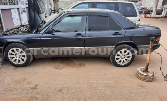 Acheter Occasion Voiture Mercedes‒Benz 190 Noir à Douala, Littoral Cameroon