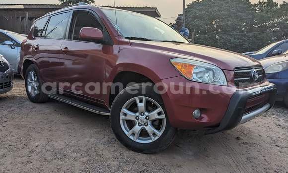 Acheter Occasion Voiture Toyota RAV4 Rouge à Yaoundé, Central Cameroon Acheter Occasion Voiture Toyota RAV4 Rouge à Yaoundé, Central Cameroon