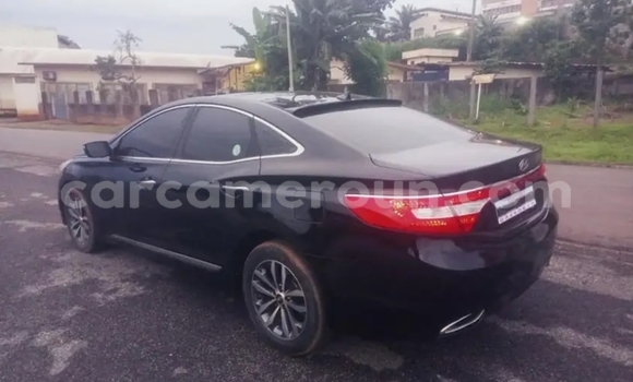 Acheter Occasion Voiture Hyundai Grandeur Noir à Yaoundé, Central Cameroon Acheter Occasion Voiture Hyundai Grandeur Noir à Yaoundé, Central Cameroon
