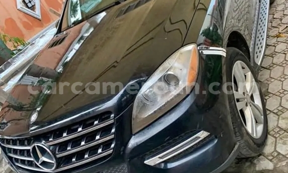 Acheter Occasion Voiture Mercedes‒Benz ML–Class Noir à Yaoundé, Central Cameroon Acheter Occasion Voiture Mercedes‒Benz ML–Class Noir à Yaoundé, Central Cameroon
