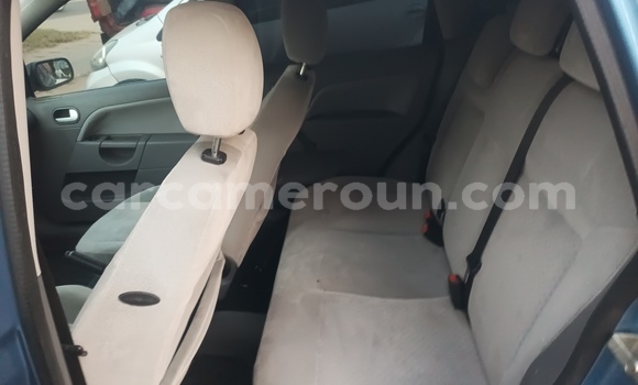 Acheter Occasion Voiture Ford Fiesta Bleu à Douala, Littoral Cameroon Acheter Occasion Voiture Ford Fiesta Bleu à Douala, Littoral Cameroon