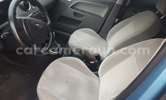 Acheter Occasion Voiture Ford Fiesta Bleu à Douala, Littoral Cameroon Acheter Occasion Voiture Ford Fiesta Bleu à Douala, Littoral Cameroon