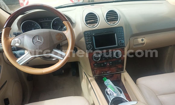 Acheter Occasion Voiture Mercedes-Benz GLC 250D Blanc à Douala, Littoral Cameroon Acheter Occasion Voiture Mercedes-Benz GLC 250D Blanc à Douala, Littoral Cameroon