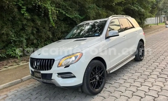 Acheter Occasion Voiture Mercedes‒Benz ML–Class Blanc à Yaoundé, Central Cameroon Acheter Occasion Voiture Mercedes‒Benz ML–Class Blanc à Yaoundé, Central Cameroon
