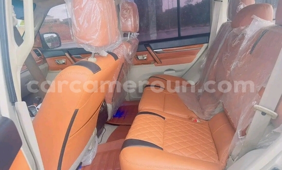 Acheter Occasion Voiture Mitsubishi Pajero Marron à Yaoundé, Central Cameroon Acheter Occasion Voiture Mitsubishi Pajero Marron à Yaoundé, Central Cameroon