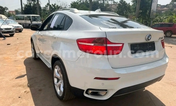 Acheter Occasion Voiture BMW X6 Blanc à Yaoundé, Central Cameroon Acheter Occasion Voiture BMW X6 Blanc à Yaoundé, Central Cameroon