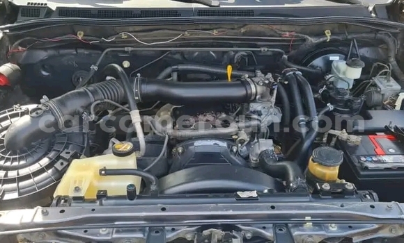 Buy Used Toyota Fortuner Silver Car in Yaounde in Central Cameroon Buy Used Toyota Fortuner Silver Car in Yaounde in Central Cameroon