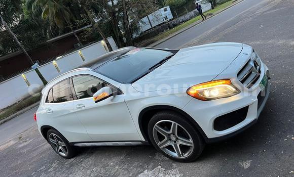 Buy Import Mercedes‒Benz GLA-klasse White Car in Douala in Littoral Cameroon