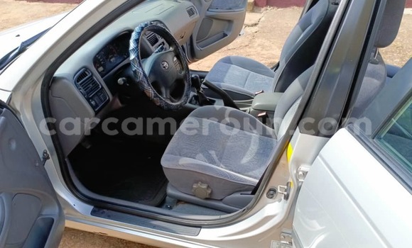 Sayi Sabo Toyota Avensis M Mota in Yaounde a Babban Kamaru Sayi Sabo Toyota Avensis M Mota in Yaounde a Babban Kamaru