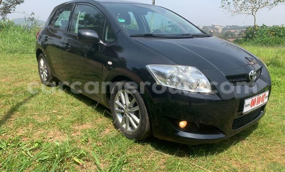 Sayi Sabo Toyota Auris Black Mota in Yaounde a Babban Kamaru Sayi Sabo Toyota Auris Black Mota in Yaounde a Babban Kamaru