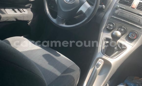 Sayi Sabo Toyota Auris Black Mota in Yaounde a Babban Kamaru Sayi Sabo Toyota Auris Black Mota in Yaounde a Babban Kamaru