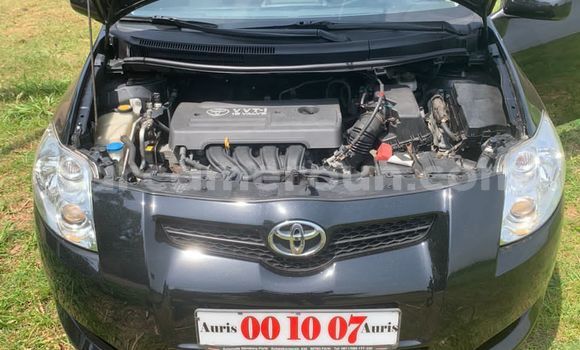 Sayi Sabo Toyota Auris Black Mota in Yaounde a Babban Kamaru Sayi Sabo Toyota Auris Black Mota in Yaounde a Babban Kamaru