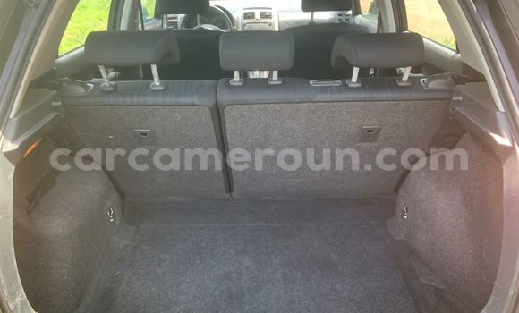 Sayi Sabo Toyota Auris Black Mota in Yaounde a Babban Kamaru Sayi Sabo Toyota Auris Black Mota in Yaounde a Babban Kamaru