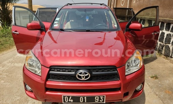 Sayi Na hannu Toyota RAV4 Red Mota in Yaounde a Babban Kamaru Sayi Na hannu Toyota RAV4 Red Mota in Yaounde a Babban Kamaru