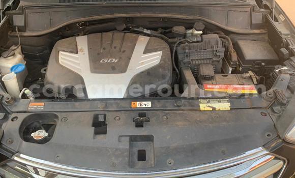 Sayi Na hannu Hyundai Santa Fe M Mota in Yaounde a Babban Kamaru Sayi Na hannu Hyundai Santa Fe M Mota in Yaounde a Babban Kamaru